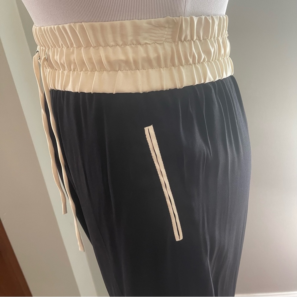 XS Rag & Bone Drawstring Silk Blend Trouser - Picture 5 of 10